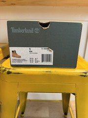 Timberland Classic 6″ Kids Waterproof Wheat Nubuck Ankle Boot Size 1 M