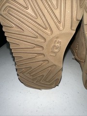 Ugg Australia Classic Short Boots Waterproof Kids Size 7 Brown