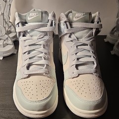 Nike Dunk High SE (GS) Gray/White Plaid High Top Sneaker 5.5Y DV1724-100