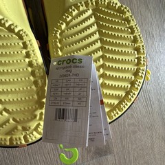 Crocs SpongeBob SquarePants Classic Clog Yellow 3D Slip-On US 9 EU 42-43