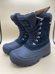 size 3 Y field&stream 200gram insulation PAC BOOT snow shoes black Brand New!