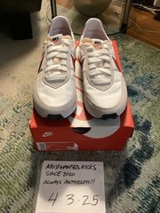 DS 2021 Nike Waffle Trainer 2 White Gym Red Black Grade School Sz 6Y