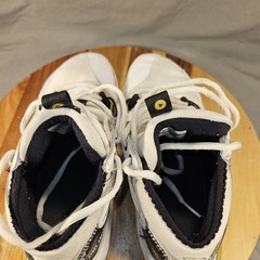 Nike Air Zoom Crossover 2 Mid White Metallic Gold – FB2689-100 Youth Size 4 Y