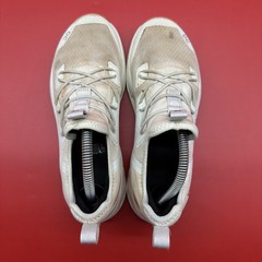 On Running Cloudleap Kids Ivory Flame Pull-On Athletic Shoes – Unisex Size 2.5Y