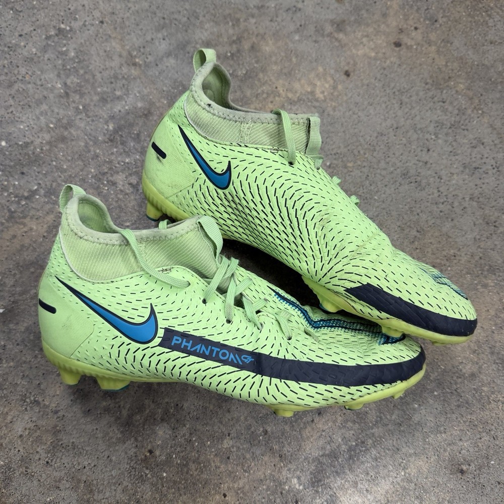 Nike Phantom GT Academy FG/MG Soccer Cleats Youth Size 4.5Y Green CW6694-303