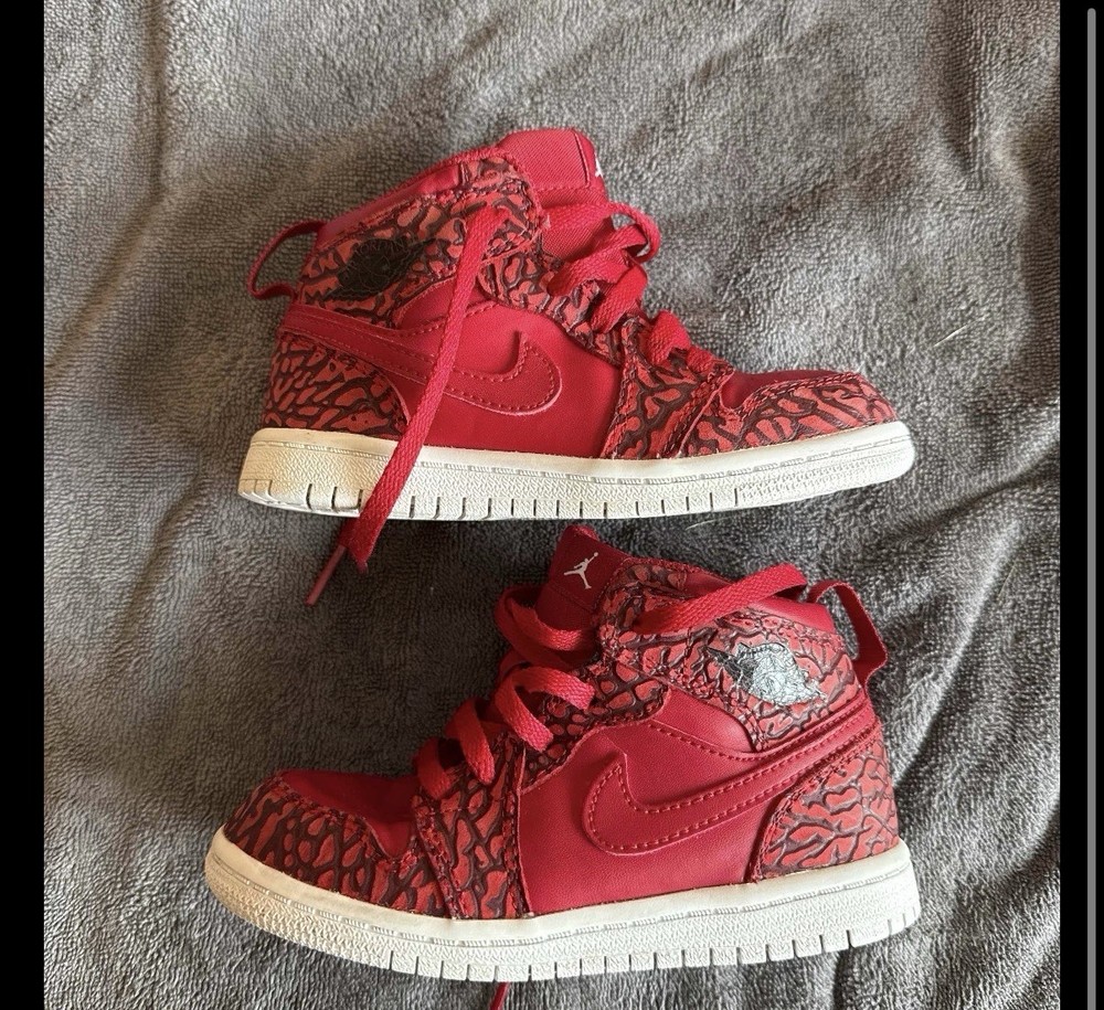 Air Jordan 1 Retro High Premium BT ‘Red Elephant’ 9C EU 26 Leather High Top