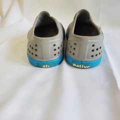 native jefferson slip on grey and blue unisex kids shoes c7