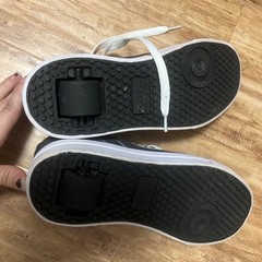 shoes heelys size 5