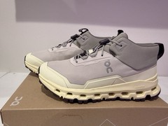 On Cloud Cloudhero Mid Waterproof Mid-Top Sneakers Light Grey/Cream US 4Y EU 36