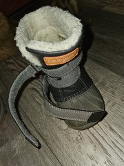 Cat & Jack Faux Fur Lined Hook & Loop Snow Boots Gray/Black/Tan Unisex 6