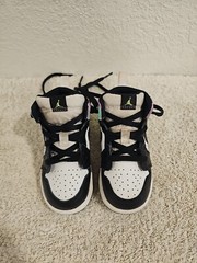 Nike Air Jordan 1 Mid TD Pastel Black Volt Green Glow 640735-175 Size 7C