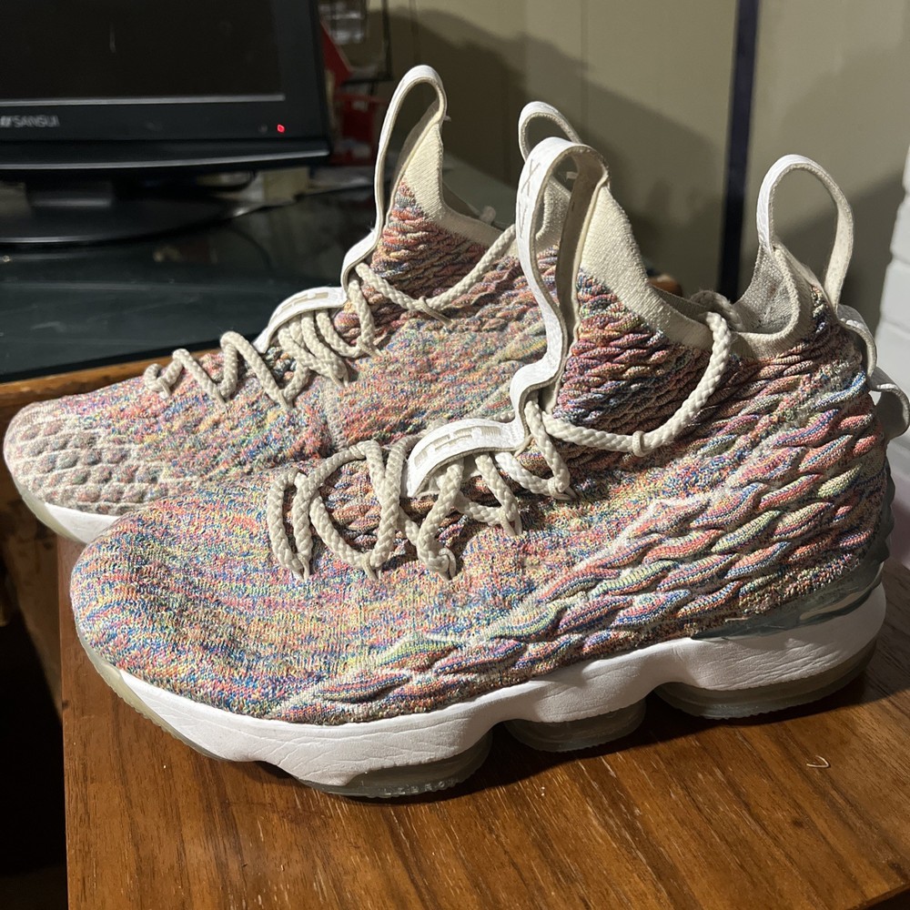 Nike LeBron XV 15 Fruity Pebbles 922811-900 Kids 7Y Or Woman’s 8.5 Family Size
