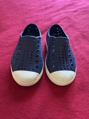 NATIVE Jefferson Shoe Regatta Blue Shell White Kids C6 Slip-on Waterproof