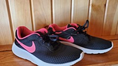 Nike Shoes Youth 5.5Y Tanjun Hyper Running 818384-061 Black Mesh Low Top