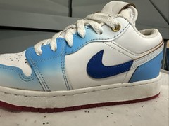 Size 4y GS) – Jordan 1 Low SE Blue Gradient. Used A Few Times