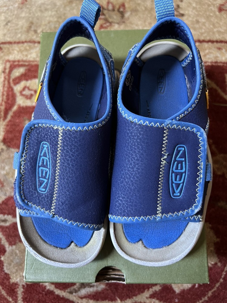Keen Kids Knotch River Water Sandal Toddler 11 M-Blue