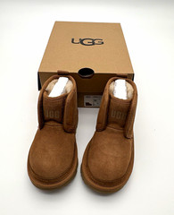 UGG T Neumel EZ-Fit Suede Ankle Boot Brown Hook & Loop Kids US 9 EU26