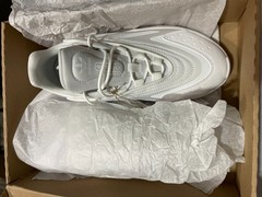 6.5 Adidas Ozelia Triple Grey Big Kids Athletic Sneaker