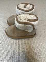 UGG Toddler 7 Jona Luxury Boot Chestnut Suede Shearling Side Snap