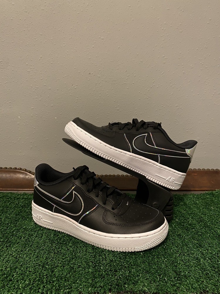 New Nike Air Force 1 Black/Silver Shoes BQ7042-001 Size 5.5Y/7W AF1