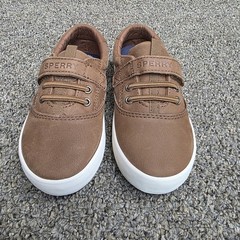 Sperry Spinnaker Jr. Washable Sneaker in Tan Children’s Size 10 M