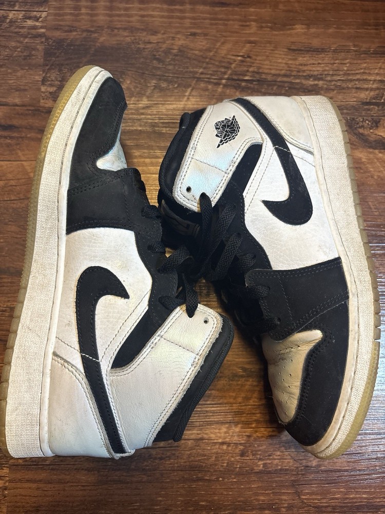 Jordan 1 Mid SE Diamond Shorts White Black DN4321-100 Size 7Y