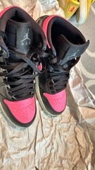Nike Air Jordan 1 Mid Black Pink Digital Pink GS High Top Sneakers Pre-Owned
