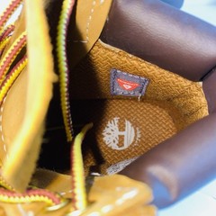 Timberland 6″ Premium Waterproof Boots Toddler Youth Size 9M Wheat Gold