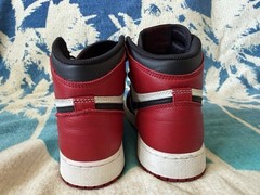 size 5Y – Air Jordan 1 Retro High OG Bred Toe GS 2018 – USED 575441-610