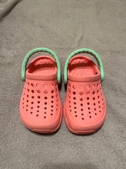Joybees – Kid’s Active Clog – Charcoal / Sport Blue-Size 6/7 Croc Style