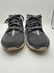 Nike Air Huarache Run GS Gray White Sneakers Youth Size 4.5Y Boys Girls Running