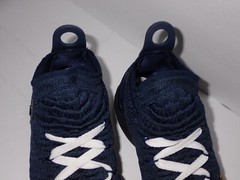 Nike KD 11 Kevin Durant React Flyknit Kids Size 7Y 7 Youth Navy Blue & Yellow