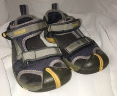 Teva Toachi Sport Close Toed Water Shoes 6205 Size 12 Kids