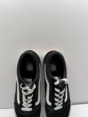Size 5.5 – Vans Old School Black White Suede Low Top Lace up Sneaker 508731