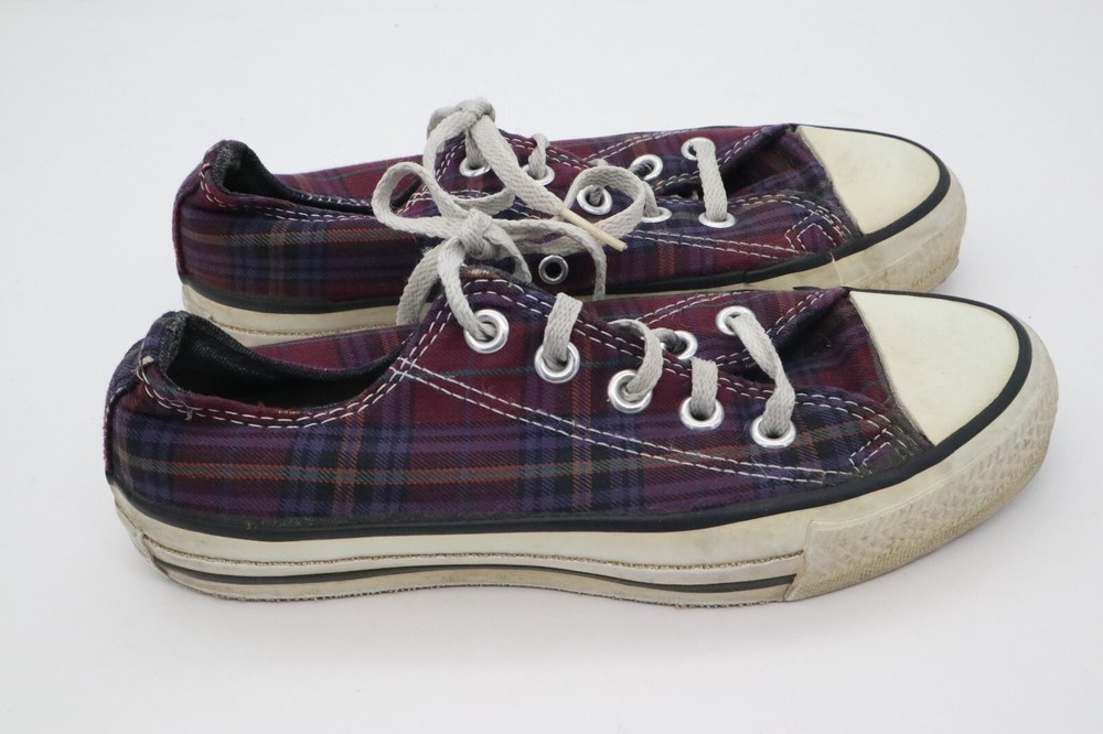 Converse Plaid Low Top Sneakers Shoes Youth Size 3 Comparable Women’s Size 6 USA