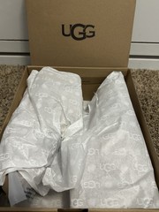 UGG Kids Classic Ultra Mini Bootie Sand Beige Suede US 6 EU 38 1130750K