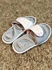 Under Armour Kids Slide Sandals White Silver Pink 13K Adjustable Strap Cushioned