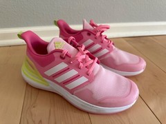 adidas RAPIDASPORT BOUNCE SHOES size 6 pink