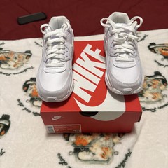 Leather Nike Air Max 90 Size 5Y, 5.5Y, 6Y, 6.5Y, 7Y