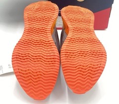 Reebok Zig Dynamica 2.0 Big Kid YOUTH Size 5 Rare Color Great Gift NEW IN BOX