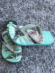 havaianas flip flops Size 25-26 Minecraft Robots Figures Kids Sandals