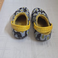 Crocs Kids Clogs Unisex Multicolor US 7 Slip-On Casual Shoes