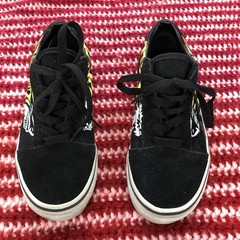 Vans Shoes Youth Size 2.5 Black Flame Dragon Graphic Canvas Skate Sneakers