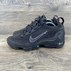 Nike Air Vaporm Flyknit Triple Running Shoes Youth Size 6.5Y Black DB1550-001