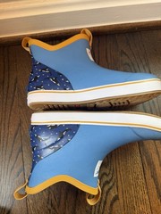 Xtratuf Boots Kids Size 4 Blue EUC