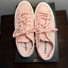 NWT & Box Converse Chuck Taylor All Star Ox (Donut Glaze) Kids Sz4/Women Sz 6