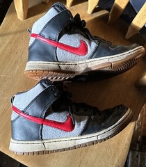 NIKE SB DUNK HIGH PRO SNEAKERS 305050-068 SIZE 6 BLACK-MEDIUM GRAY-RED