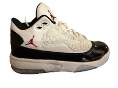 Jordan Max Aura 2 (GS) White/Black/Red Basketball Sneakers Kids 4.5Y CN8094-102