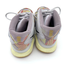 Nike Shoes Kyrie Infinity Iris Whisper 2022 6.5 Youth Basketball Sneakers