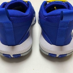 Under Armour Youth Blue SC 3Zero IV Basketball Sneakers Sz 5.5Youth/6.5 Women